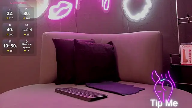 MissKathyfox online show from October 10, 8:52 pm