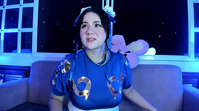 Snapshot of harimoon1 chatting on February 21, 3:18 am harimoon1 online show from February 21, 3:18 am