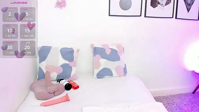 Snapshot of yunna7 chatting on October 14, 11:33 am yunna7 online show from October 14, 11:33 am