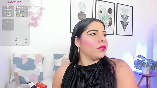 Snapshot of yunna7 chatting on October 21, 11:33 am yunna7 online show from October 21, 11:33 am