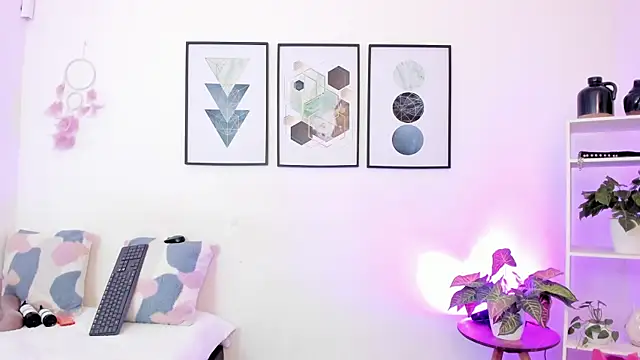 Snapshot of yunna7 chatting on November 18, 11:36 am yunna7 online show from November 18, 11:36 am