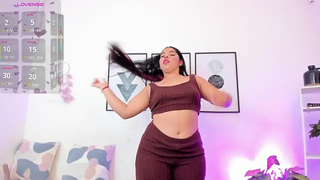 Snapshot of yunna7 chatting on November 20, 11:32 am yunna7 online show from November 20, 11:32 am