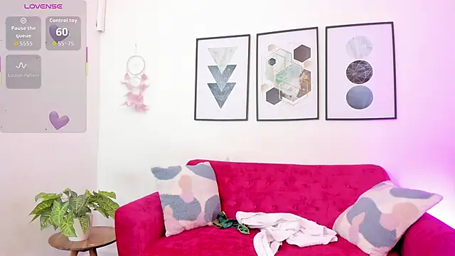 Snapshot of yunna7 chatting on November 26, 11:33 am yunna7 online show from November 26, 11:33 am