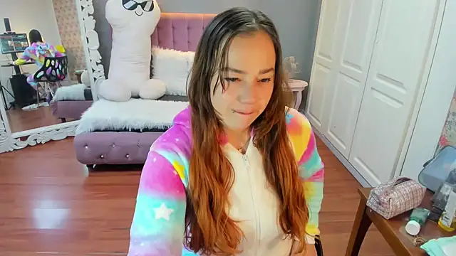 Tammy parker  online show from October 18, 4:48 am