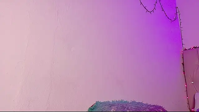 Snapshot of manumeow1 chatting on March 16, 11:20 pm manumeow1 online show from March 16, 11:20 pm