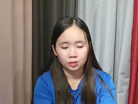 Snapshot of lovelysluttyxx chatting on September 18, 1:02 pm lovelysluttyxx online show from September 18, 1:02 pm