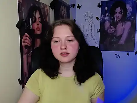 LadyAlice  online show from April 22, 5:58 pm