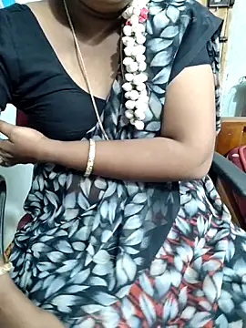 lolida69thamil online show from October 9, 3:54 pm