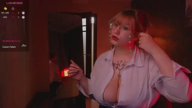 Morvelyn online show from September 12, 2:22 am