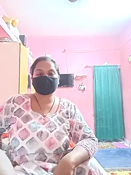 Snapshot of biggbobbsgirl chatting on November 22, 5:56 pm biggbobbsgirl online show from November 22, 5:56 pm