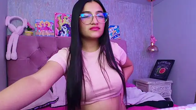 laurenelove online show from March 3, 4:29 am