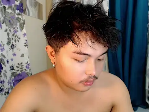 Snapshot of Lustfulljohnx chatting on June 15, 11:56 am Lustfulljohnx online show from June 15, 11:56 am