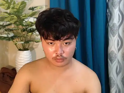 Snapshot of Lustfulljohnx chatting on July 8, 4:06 am Lustfulljohnx online show from July 8, 4:06 am