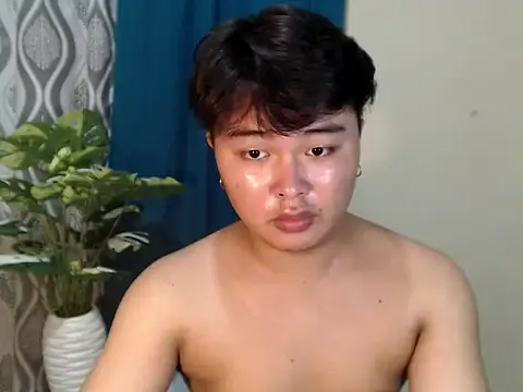Snapshot of Lustfulljohnx chatting on July 22, 2:20 pm Lustfulljohnx online show from July 22, 2:20 pm
