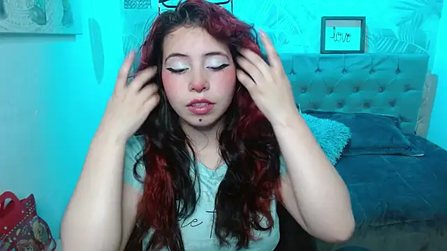 Snapshot of Lily_tk chatting on October 1, 3:12 am Lily tk online show from October 1, 3:12 am