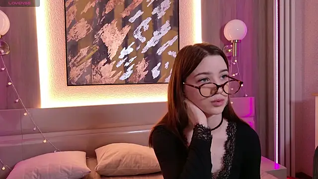 Alison kisss online show from February 26, 2:16 pm