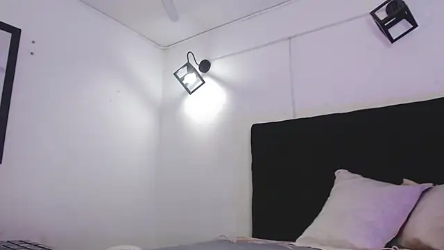 bloom bbc online show from September 18, 8:33 pm