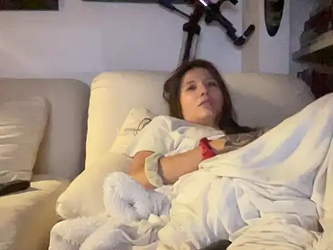 dddasani online show from October 12, 2:21 am