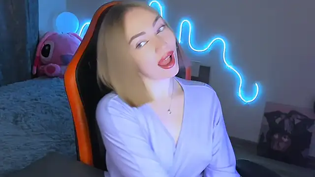 LaraKrein lk online show from February 8, 12:52 pm