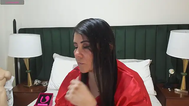 kiraGeiner online show from September 16, 2:23 am