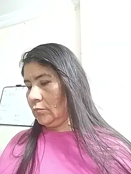 kiraGeiner online show from September 30, 10:59 pm