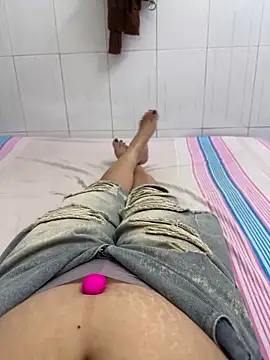 sharon-Hanna online show from March 29, 2:44 am