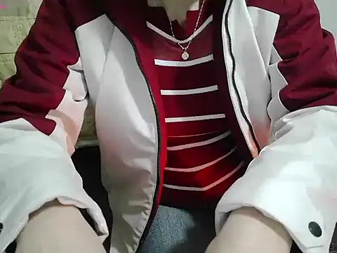 Owe chan online show from February 8, 11:30 pm