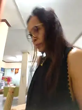 Snapshot of Mama_Eva_1 chatting on October 21, 11:49 pm Mama Eva 1 online show from October 21, 11:49 pm