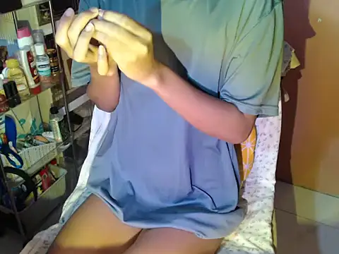 skinny gracie online show from October 12, 3:05 am