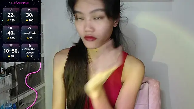 skinny gracie online show from March 25, 5:41 pm