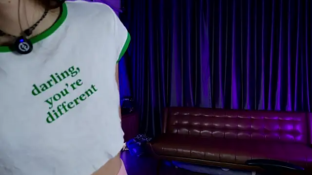 laxyflaxyy online show from October 21, 2:45 am