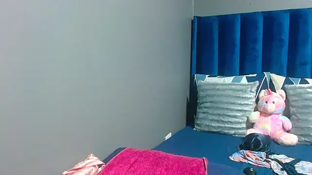 Candycrush2555 online show from May 21, 3:46 am