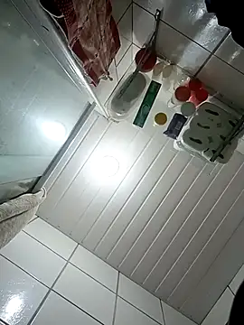 Snapshot of Crocante_Hot chatting on November 1, 2:52 pm Crocante Hot online show from November 1, 2:52 pm