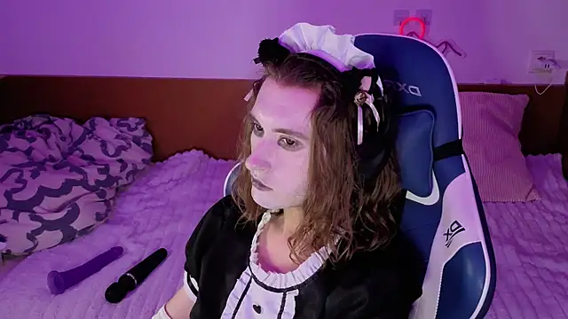 Snapshot of whitekittenenergy chatting on September 18, 5:37 pm whitekittenenergy online show from September 18, 5:37 pm