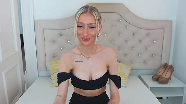 NatalieSensual online show from April 21, 8:42 am