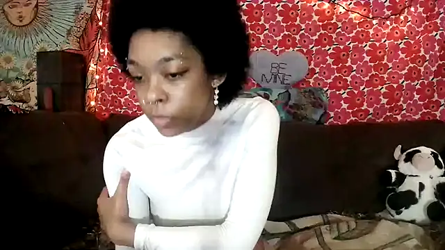 Snapshot of godisdepleasure chatting on October 19, 10:32 pm godisdepleasure online show from October 19, 10:32 pm