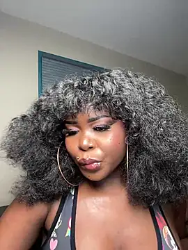 WomanNextdoor1 online show from February 21, 9:10 am