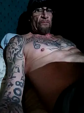 ShawnandDani7074 online show from February 10, 5:22 am