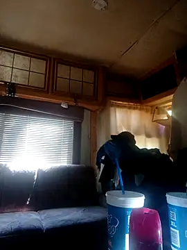 ShawnandDani7074 online show from April 18, 4:00 pm