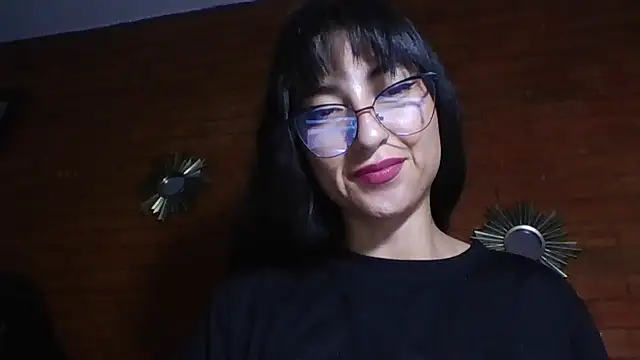 a miss online show from October 29, 10:11 pm