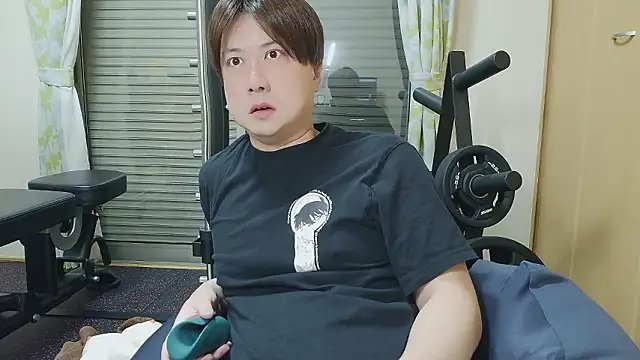 oyu kun online show from April 17, 11:41 pm