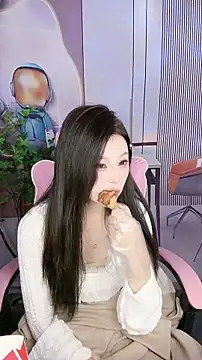 CAICAI BABY online show from November 13, 5:39 am