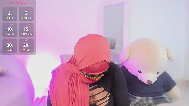 yasmin elite online show from February 10, 10:41 am