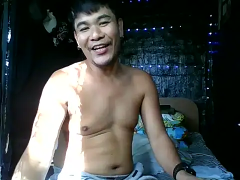 Snapshot of Jheboi69xxx chatting on September 12, 7:41 am Jheboi69xxx online show from September 12, 7:41 am