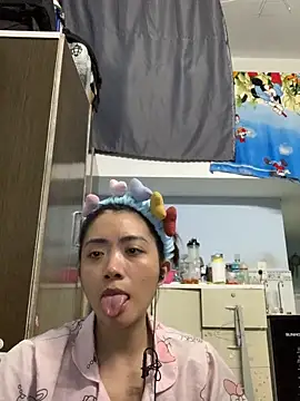 Minee1202 online show from July 2, 5:02 am