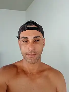 vouserseudono online show from February 13, 11:06 am