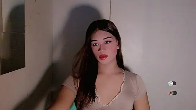 Snapshot of Anggeh_Slut chatting on July 7, 9:35 am Anggeh Slut online show from July 7, 9:35 am