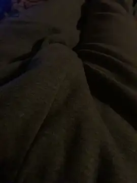 MuzzyFacing online show from February 5, 5:06 pm