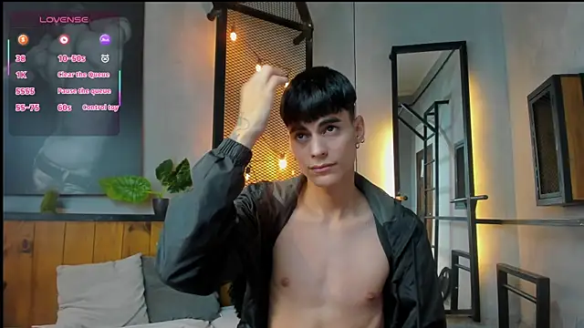 Snapshot of Dani_mc1 chatting on September 16, 11:55 am Dani mc1 online show from September 16, 11:55 am