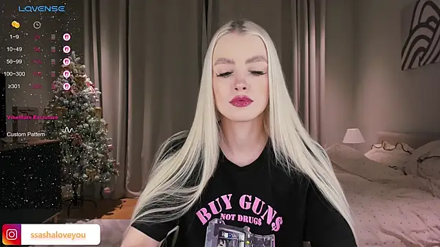 sashaloveyou online show from January 7, 10:23 pm